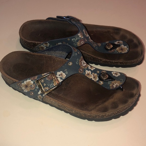 Shoes - Flower Print Sandals 37